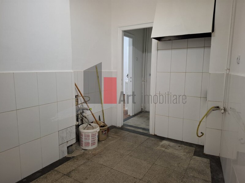 Cismigiu, Kogalniceanu, urgent, stradal, superpozitie,  scara curata, negociabil.